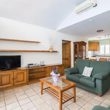 Villa Villas Torre Soli 245ts 3 Dorm Son Bou